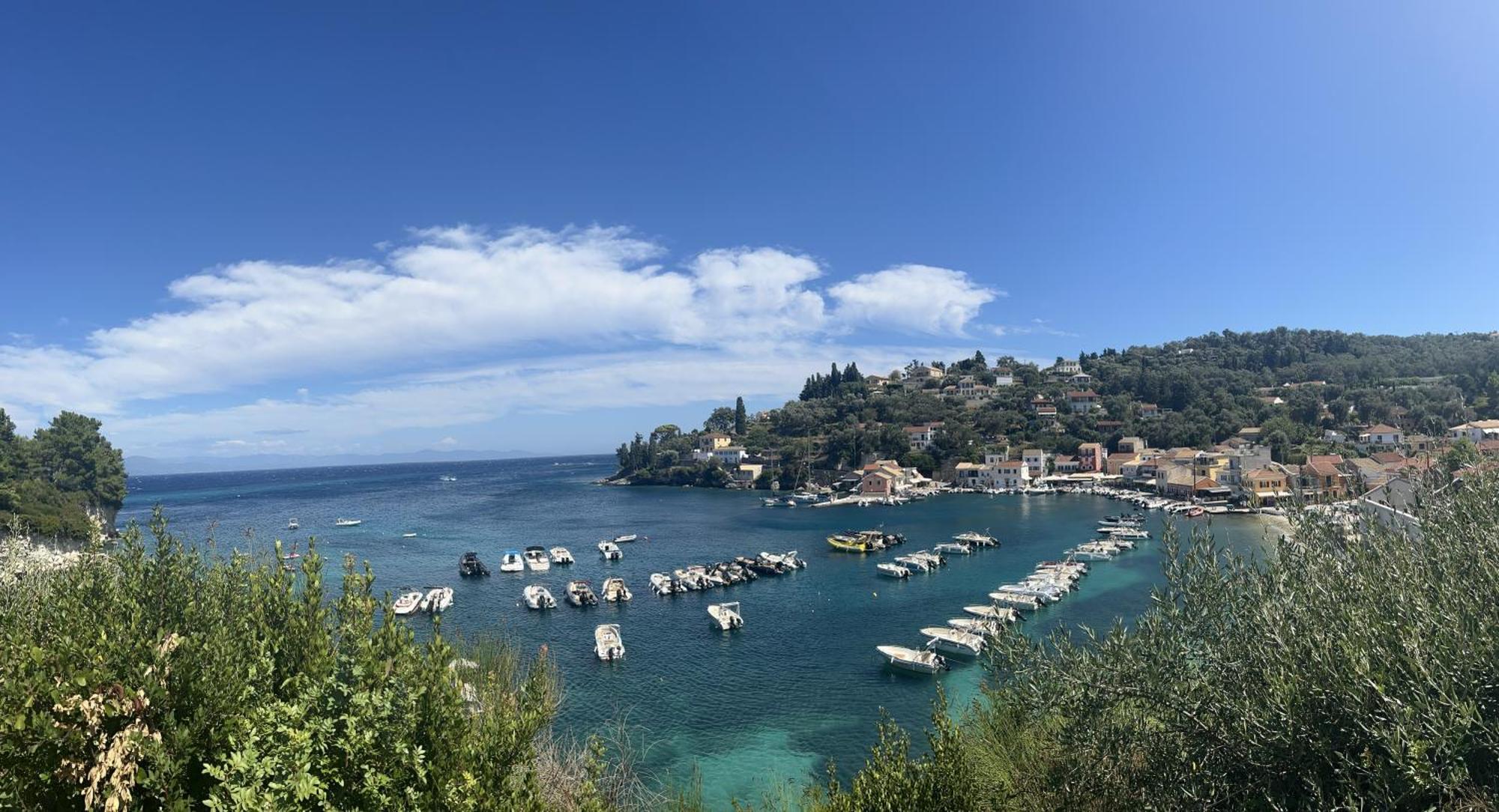 Aronis Spyros Panoramic Seaview Apartments Longós Eksteriør billede