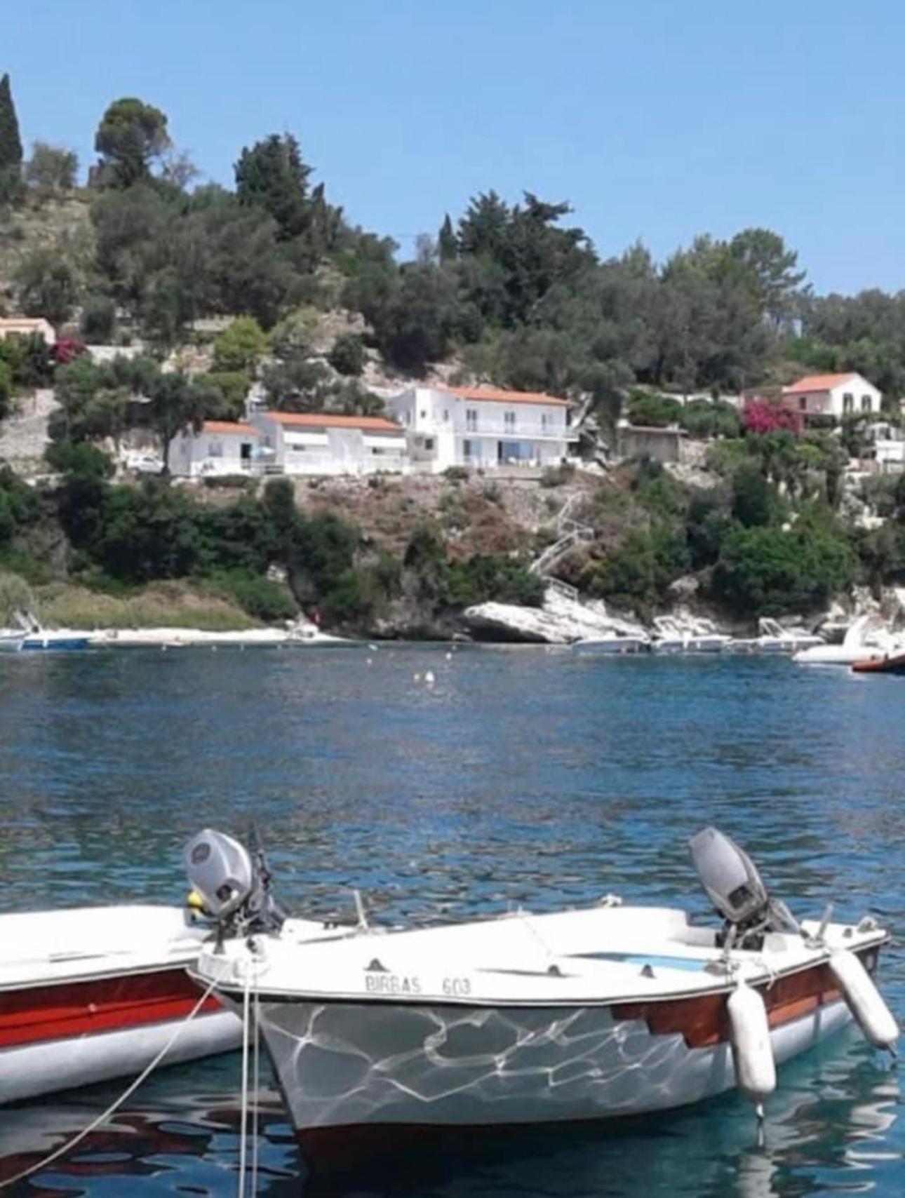 Aronis Spyros Panoramic Seaview Apartments Longós Eksteriør billede